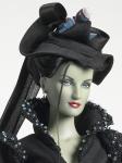 Tonner - Wizard of Oz - Taking Flight WICKED WITCH - Doll